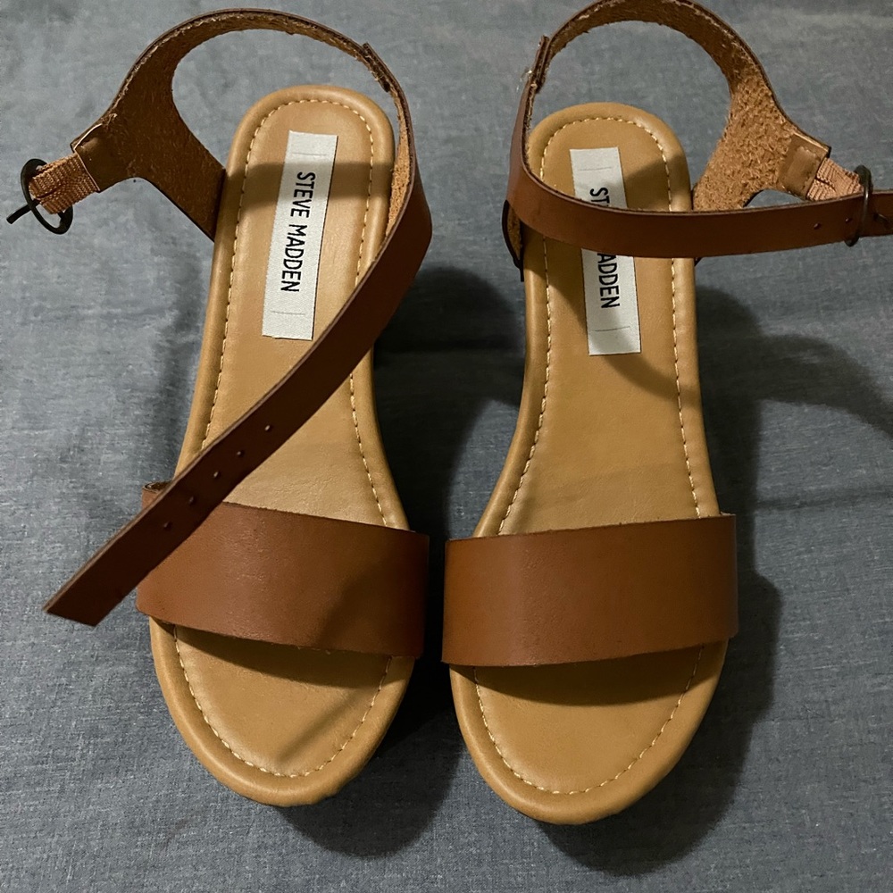 Steve madden sandals